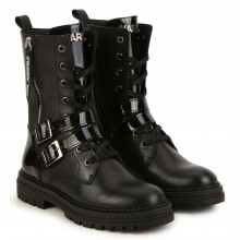 Zip-up leather ankle boots